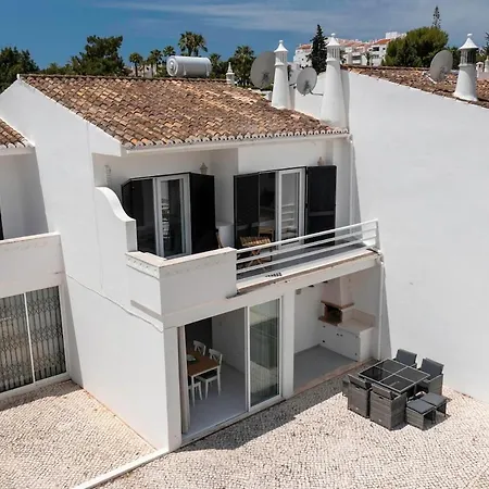 Holiday home Casa Euroka